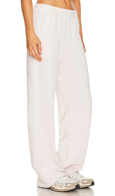 Monrow Fleece Sweatpants In Cream