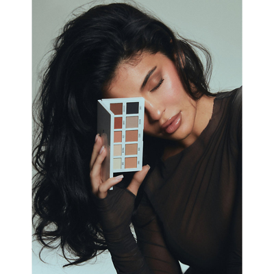 Kylie By Kylie Jenner The Classic Matte Eyeshadow Palette 16g