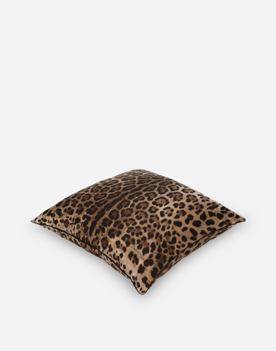 Dolce & Gabbana Medium Leopardo-print Velvet Cushion In マルチカラー