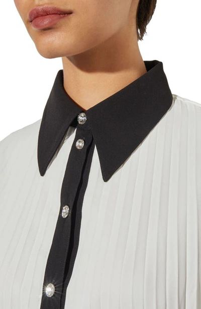Ming Wang Pleated Mini Shirtdress In White/ Black