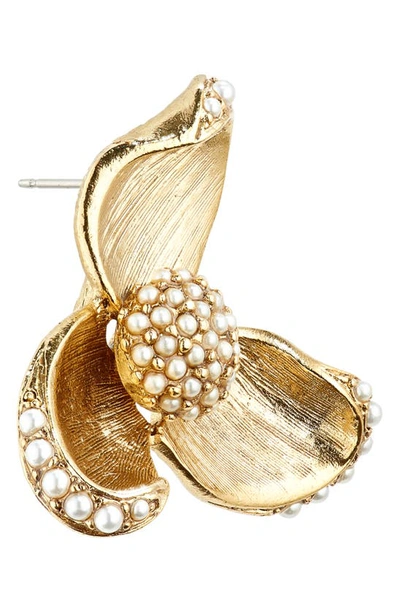 Shop Oscar De La Renta Three Leaf Imitation Pearl Flower Earrings