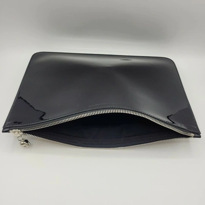 Alexander Mcqueen Women's Black Patent Leather Skull Charm Large Pouch In Black