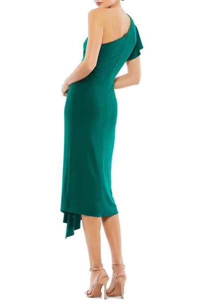 Shop Mac Duggal One-shoulder Asymmetric Cocktail Dress In Emerald