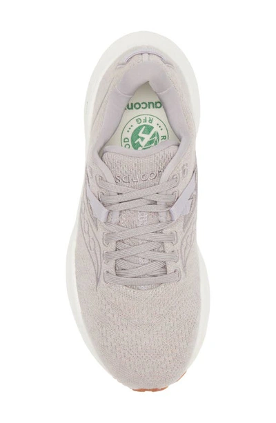Saucony Triumph Rfg Running Shoe In Mauve Grey