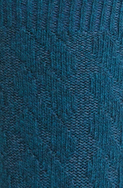 Oroblu Gwen Cable Knit Wool Blend Socks In Cobalto