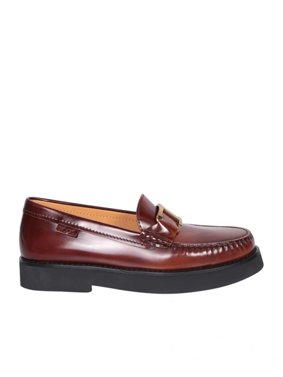 Shop Tod's Flats In Brown