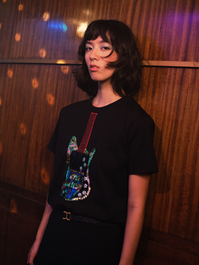 Shop Chloé Embroidered T-shirt Black Size S 100% Cotton In Noir