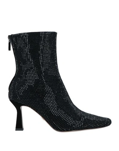 Shop Lola Cruz Woman Ankle Boots Black Size 8 Soft Leather