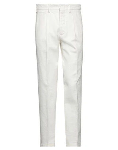 Shop The Gigi Man Jeans White Size 30 Cotton