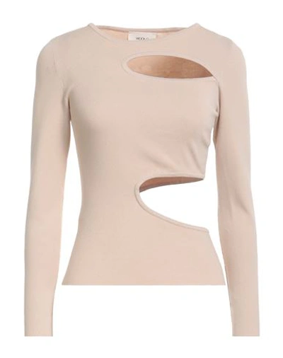 Vicolo Woman T-shirt Beige Size Onesize Viscose, Polyester In Beige