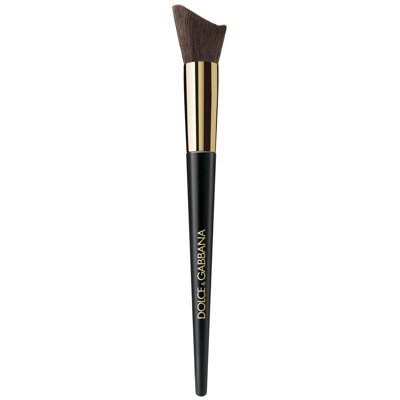 Shop Dolce & Gabbana New Face Brush - Blush/highlight
