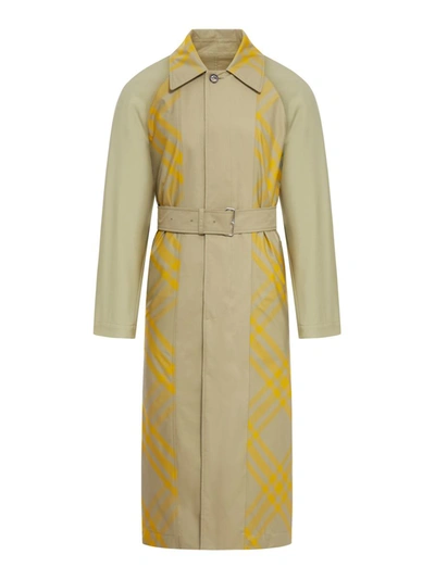 Shop Burberry Trench In Nude & Neutrals