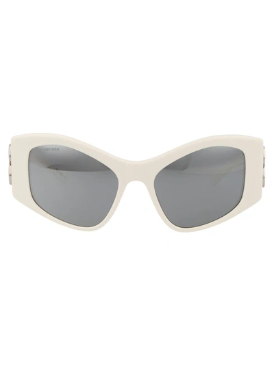 Shop Balenciaga Sunglasses In 006 White White Silver