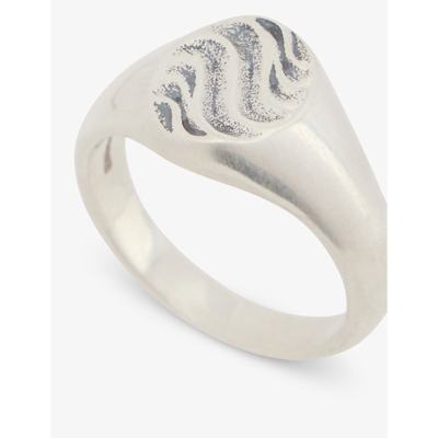 Shop Serge Denimes Men's Silver Wave Oxidised-finish 925 Sterling Silver Ring