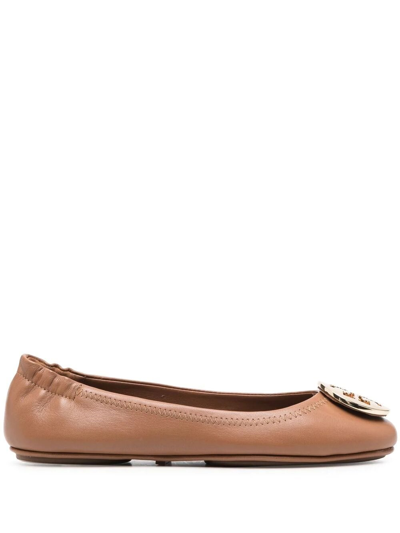 Tory Burch Minnie Leather Logo Travel Ballerina Flats In Brown
