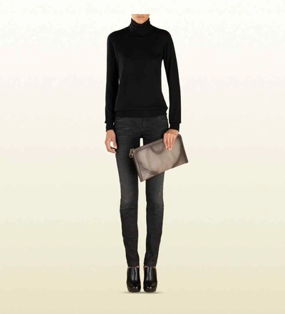 Gucci Women's Duilio Brogue Zip Around Leather Clutch Bag In Grey