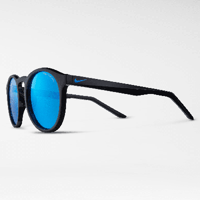 Shop Nike Unisex Swerve Polarized Sunglasses In Black