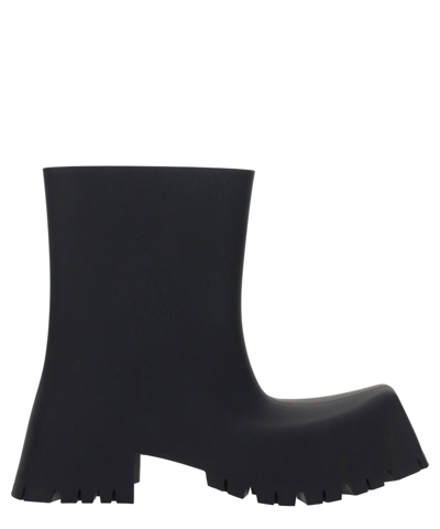 Shop Balenciaga Trooper Ankle Boots In Black