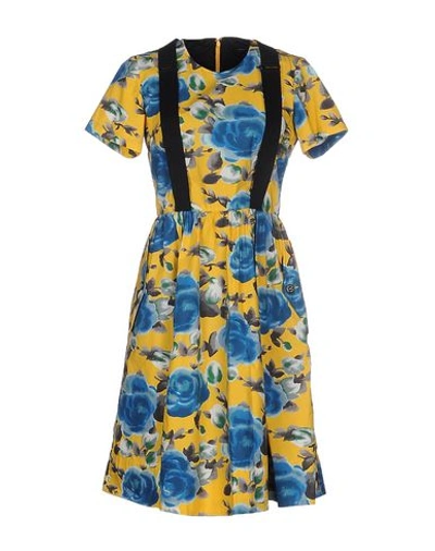 Marc By Marc Jacobs Knee-length Dresses In Yellow