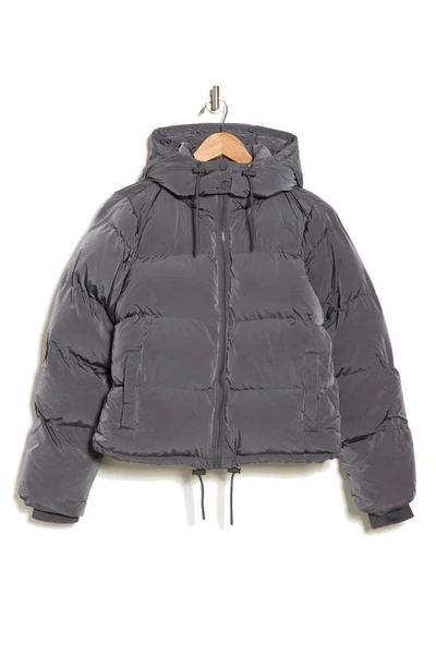 Shop Good American Iridescent Puffer Jacket With Removable Hood In Chrome003