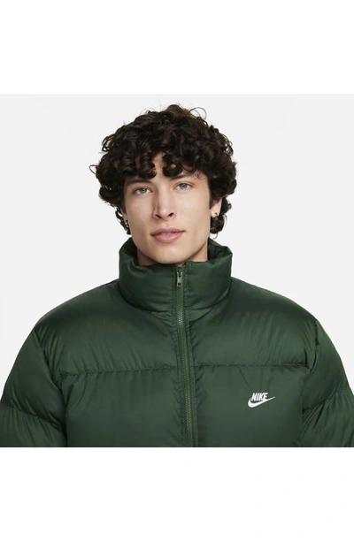 Shop Nike Club Water Repellent Primaloft® Insulated Puffer Jacket In Fir/ White