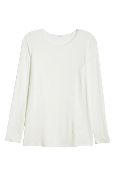 Shop Oroblu Perfect Line Tulle Trim Stretch Modal T-shirt In Ivory