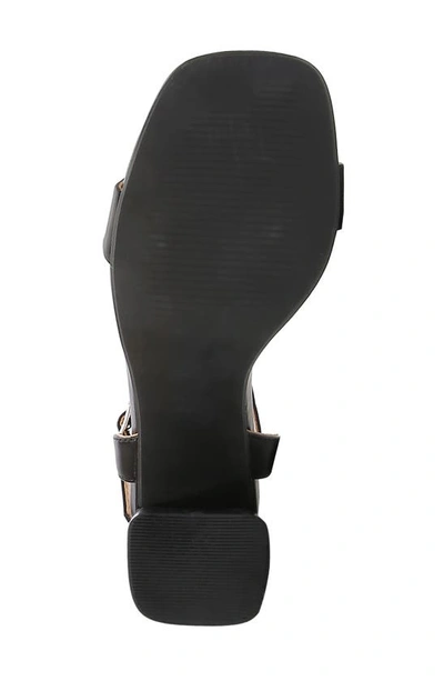 Berness Agatha Block Heel Sandal In Black