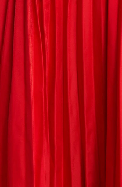 Moon River Strapless Pleated Midi Dress In Red