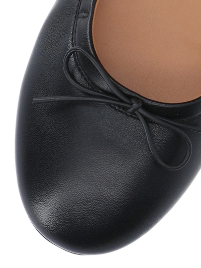 Tod's Gommino Bubble Leather Ballet Flats In Black