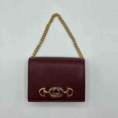 Gucci Women's Zumi Burgundy Leather Gold Chain Bi-fold Mini Wallet W/box In Burgendy
