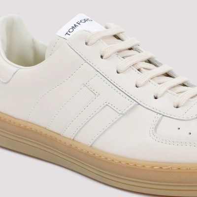 Shop Tom Ford Smooth Leather Low Top Sneakers Shoes In Nude & Neutrals