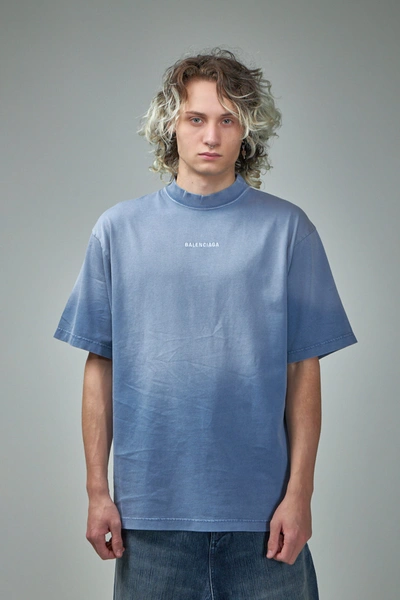 Shop Balenciaga Medium Fit T-shirt