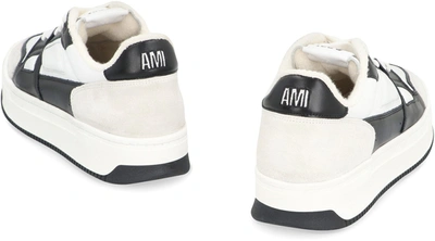 Shop Ami Alexandre Mattiussi Ami Paris Arcade Low-top Sneakers In White