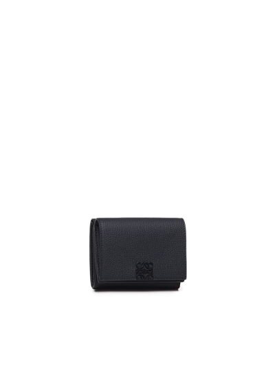 Shop Loewe Anagram Trifold Wallet In Grained Calfskin In Black