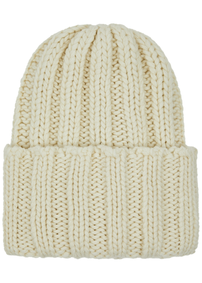 Shop Inverni Chunky-knit Ribbed Cashmere Beanie In Ivory