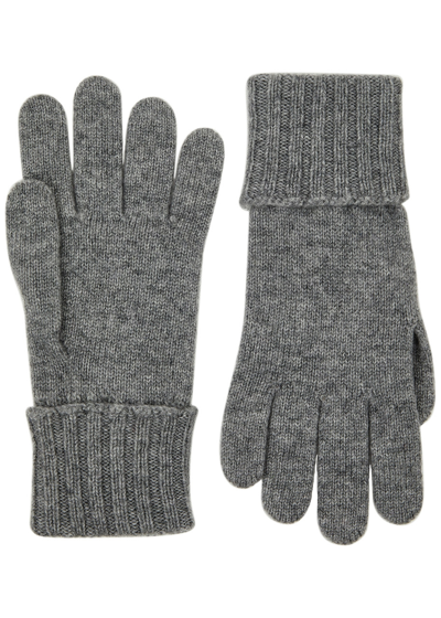 Shop Inverni Cashmere Gloves In Grey