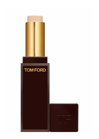 Shop Tom Ford Traceless Soft Matte Concealer Silk 1c0, Smooth Application, Radiant Look In 1c0 Silk