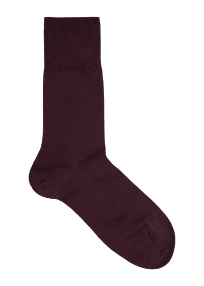 Shop Falke Airport Wool-blend Socks In Burgundy