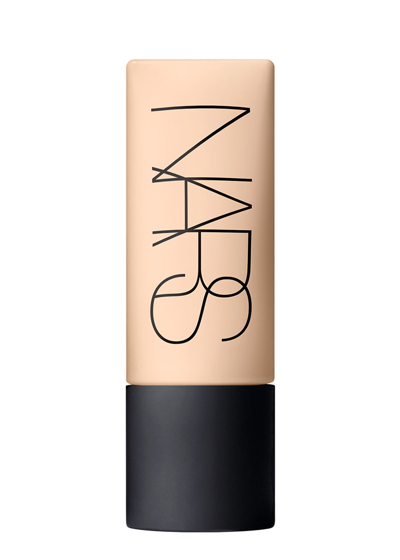 Shop Nars Soft Matte Complete Foundation In Mont Blanc