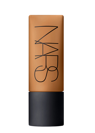 Shop Nars Soft Matte Complete Foundation In Caracas