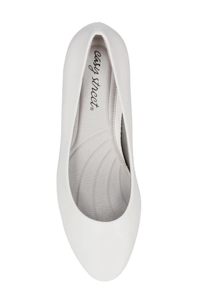 Easy Street Prim Womens Faux Leather Slip On Pumps In White