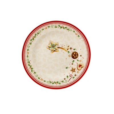 Shop Villeroy & Boch Winter Bakery Delight Salad Plate: Falling Star