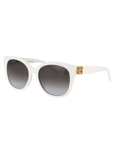 Shop Balenciaga Sunglasses In 006 White Gold Grey
