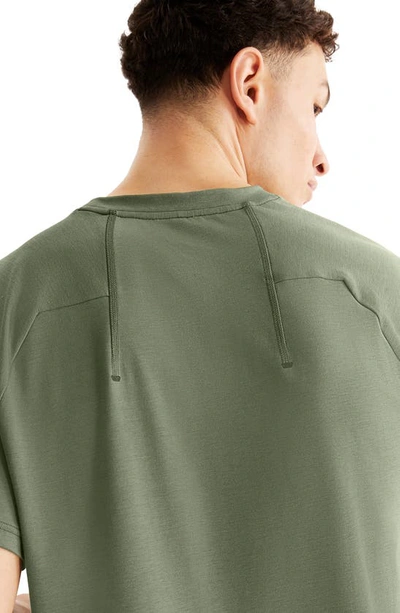 On Focus-t Performance Running T-shirt In Taiga
