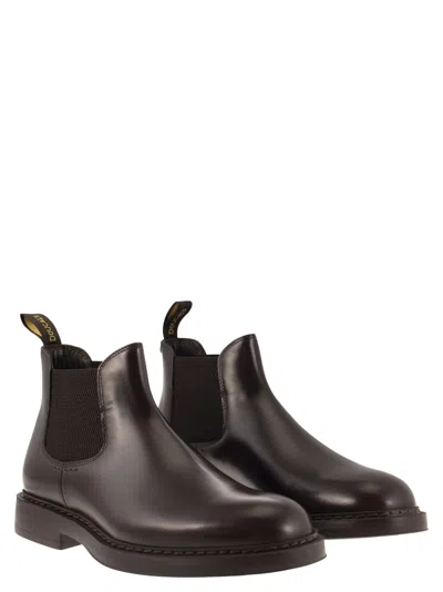 Doucal's Black Leather Ankle Boot
