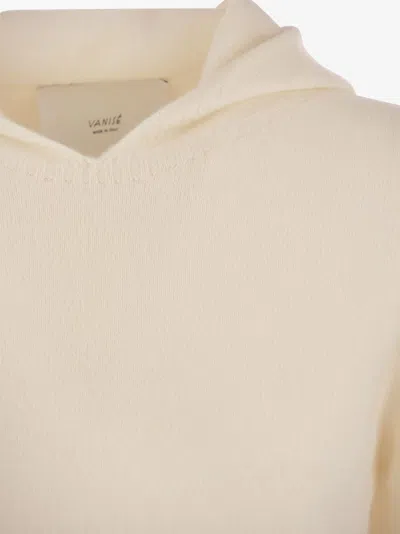 Vanisé Ivory Cashmere Sweater