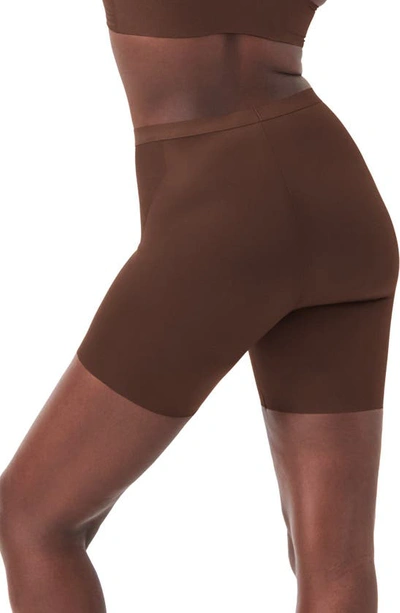 Spanx Thinstincts® 2.0 Mid-thigh Girlshorts In Chestnut Brown