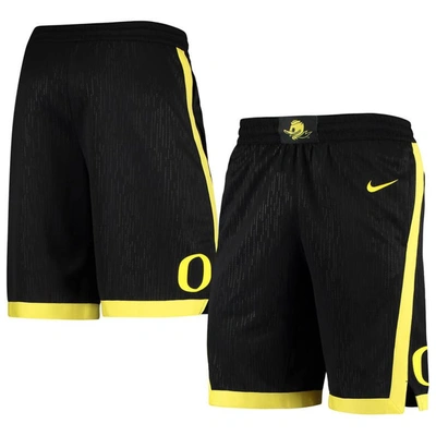 Shop Nike Black Oregon Ducks Logo Replica Performance Basketball Shorts