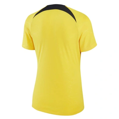 Shop Jordan Brand Yellow Paris Saint-germain 2022/23 Pre-match Raglan Performance Top