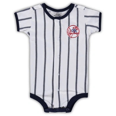 Shop Outerstuff Newborn White/navy New York Yankees Power Hitter Short Sleeve Bodysuit